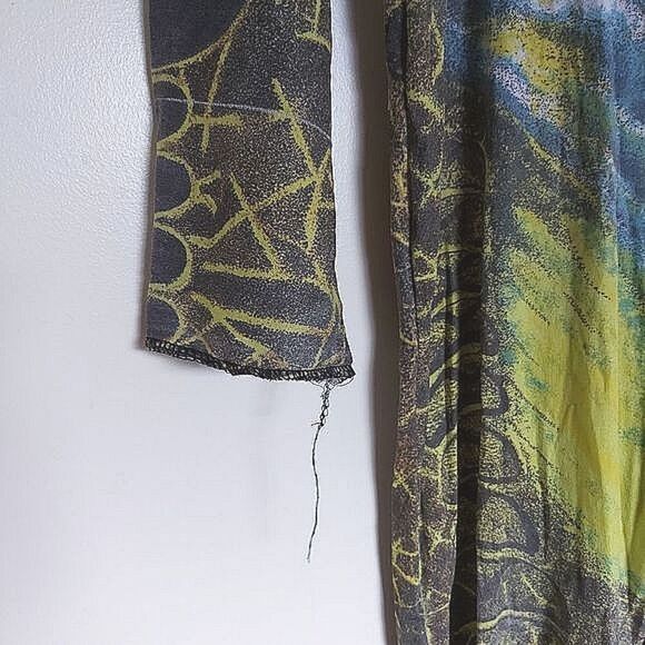 Pre-loved dinosaur catsuit onesie for costuming / upcycling - Picture 6 of 7